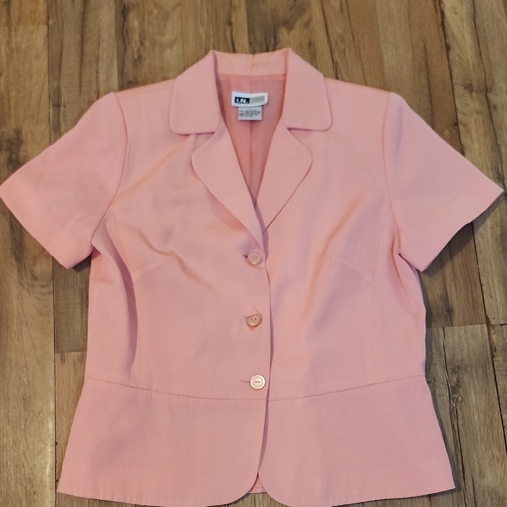 I.N. Studio Pink Blazer with Notched Lapel and Structured Shoulders